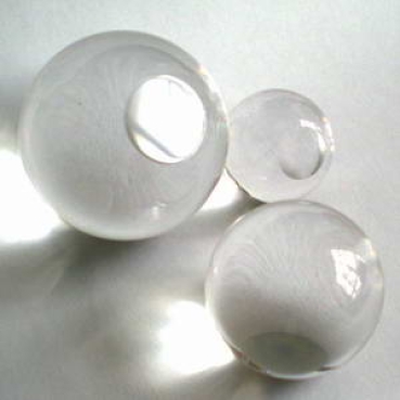 Kristallglaskugel 40mm mit Bodenschliff