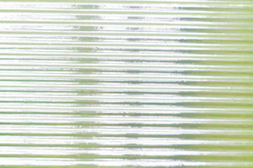 Linienglas blassgrün