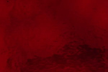 Tischkathedralglas tief dunkel rot im DURCHLICHT