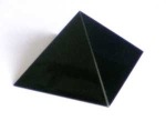 Cheops-Pyramide 72mm schwarzglas