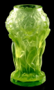 Art Deco, Vase Kleine Weinlese in Uranglas